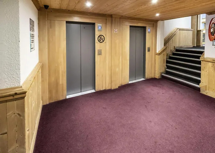 Apartment Cimes De Caron - Location: Avec Un Grand Balcon Au Sud Pour 8 ! Mae-9015