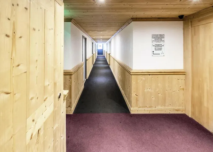 Résidence Cimes De Caron - Location: Avec Un Grand Balcon Au Sud Pour 8 ! Mae-9015 Appartement