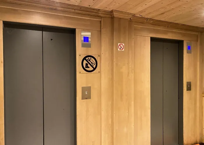 Résidence Cimes De Caron - Location: Avec Un Grand Balcon Au Sud Pour 8 ! Mae-9015 Appartement